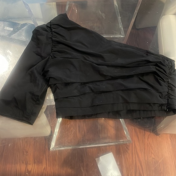 Cotton Candy large black one arm crop blouse - Picture 3 of 3